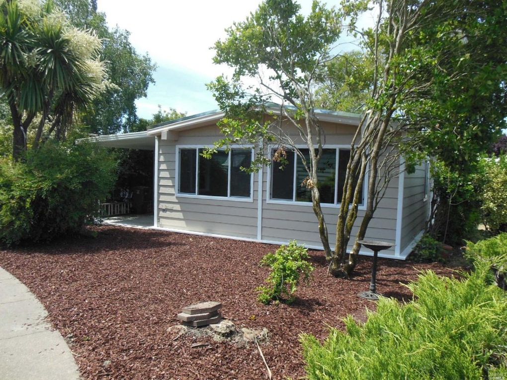 Listing 20 Sequoia Cir, Santa Rosa CA 95401